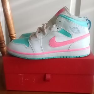 Air Jordan Sneakers